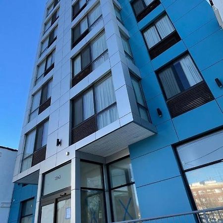 Royal Hotel Bronx New York Exterior foto